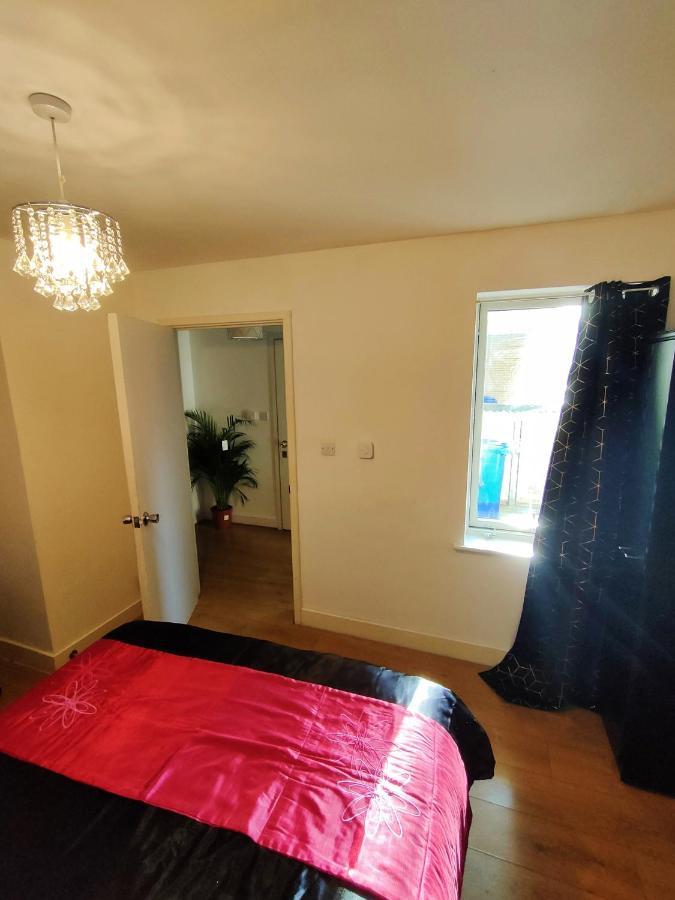Comfy Space Habitación en casa particular Londres